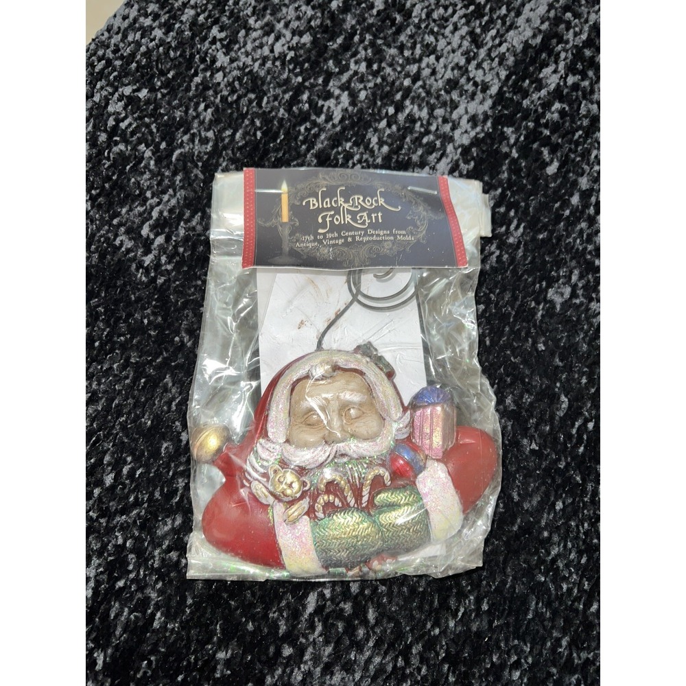 Folk Art Style Solid Resin Carved Look‎ Santa Vintage Looking Ornament
